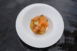 alila-villas-uluwatu-dining-2