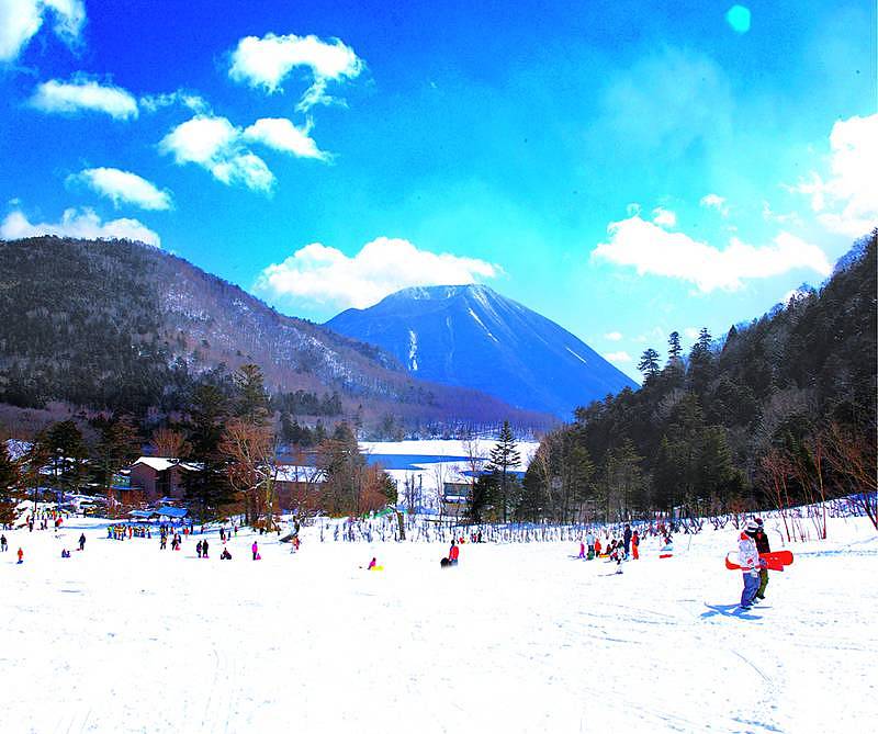 nikko-yumoto-onsen-ski-park1