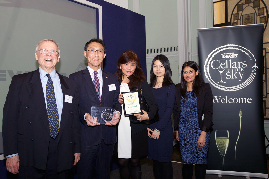 EVA Wins Two Gold Medals for Inflight Wines Best Business Class Cellar