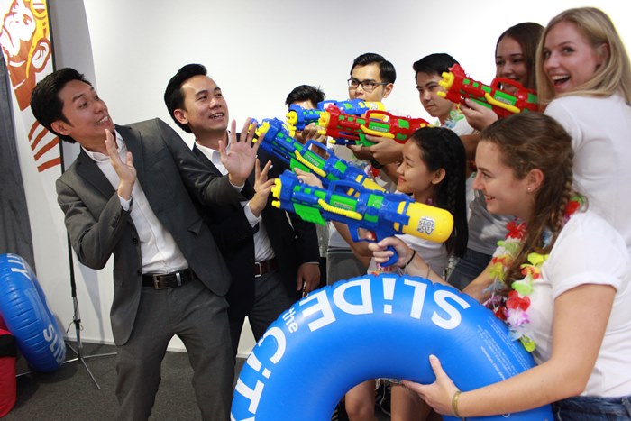 The Monkey Theory team ready to have a splashing good time with Carson Chia, Chief Operating Officer and Delon Leong, Chief Executive Officer of Monkey Theory Sdn. Bhd. Slide the City Malaysia will be happening at Setia City Convention Centre from 30 th September 2017 to 29 th October 2017.
