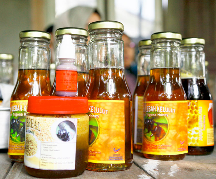 Bottled honey sold to visitors