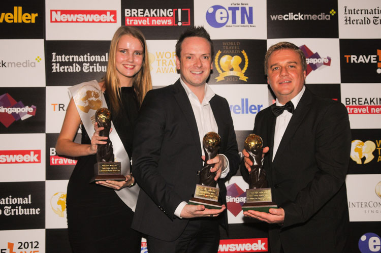 The prestigious awards were presented by Mr. Chris Frost – Vice President of the World Travel Awards (right) to Mr. Ben Strother – Director of Sales & Marketing of Le Méridien Koh Samui Resort & Spa (middle).