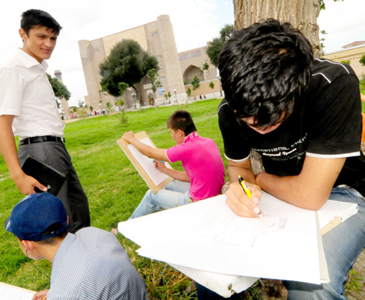 Students drawing the scenery within Bibi Khanum Mosque's inner courtyard