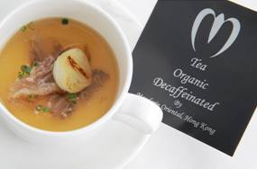 Cathay Pacific Mandarin Oriental partnership for in-flight dining menu