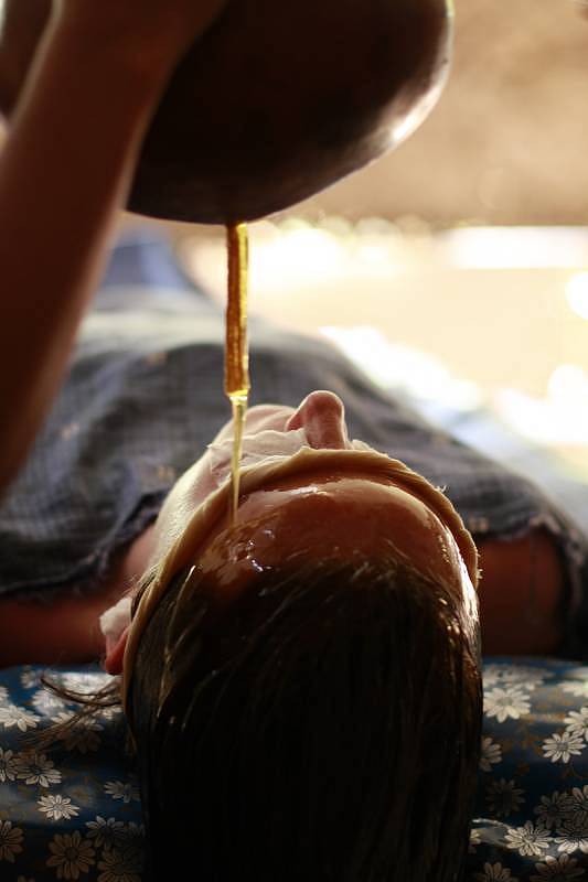 Rasa Ayurveda Shirodhara