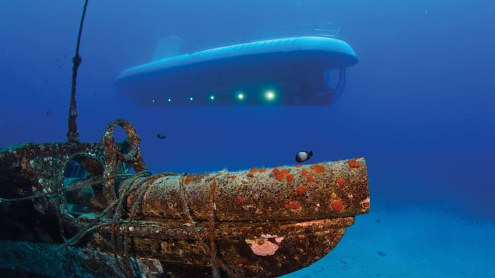 Underwater Submarine Adventure