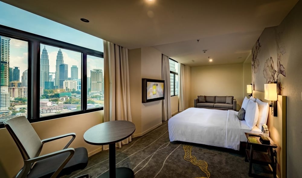 Hilton Garden Inn KL Room with KLCC view