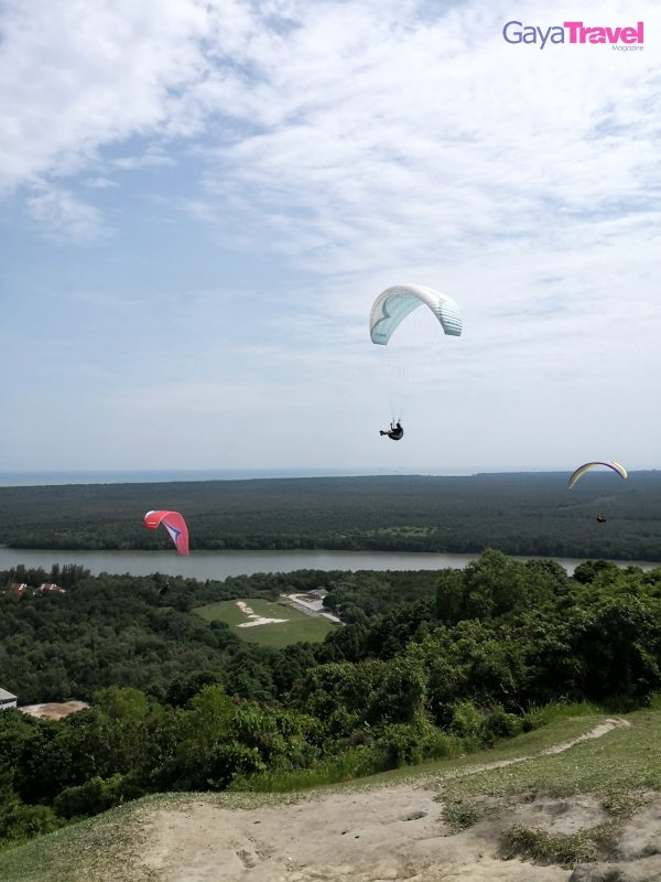 Tandem Paragliding at Bukit Jugra
