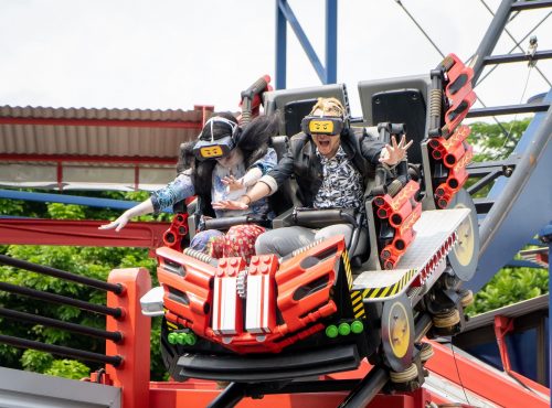 Hantu Kak Limah Riding the Great LEGO® Race VR Coaster