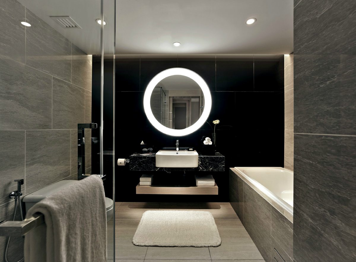 RKLH West Wing New Deluxe Room - Bathroom.