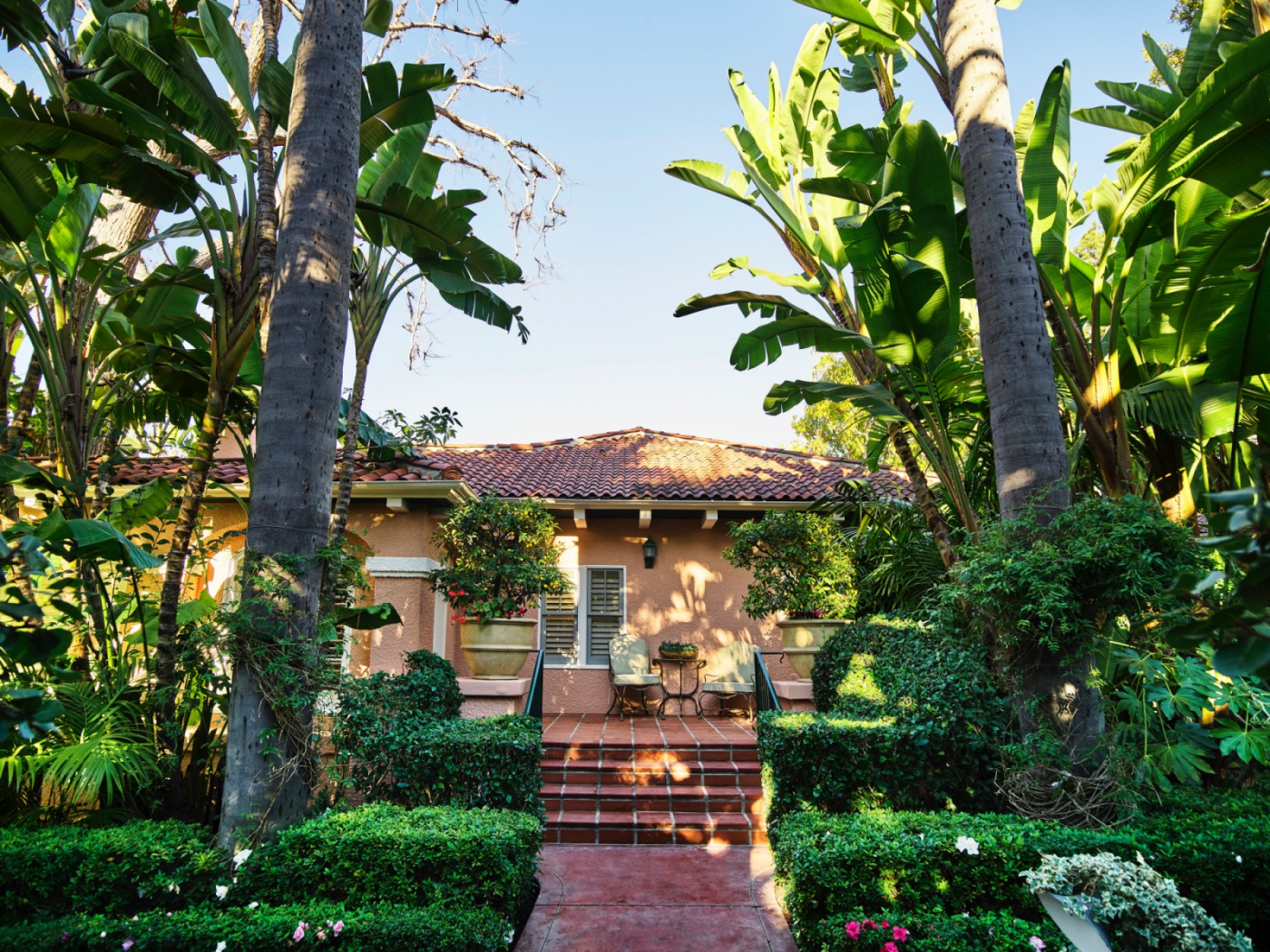Dorchester Collection's Beverly Hills Hotel Unveils Two Bungalows