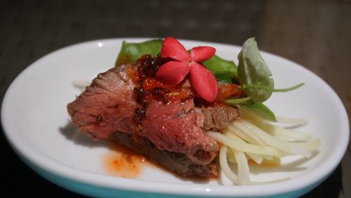 Seared red ant beef salad