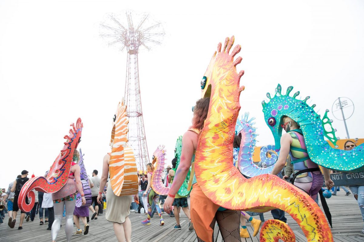 Mermaid Parade [Photo Walter Wlodarczyk - NYC and Company]