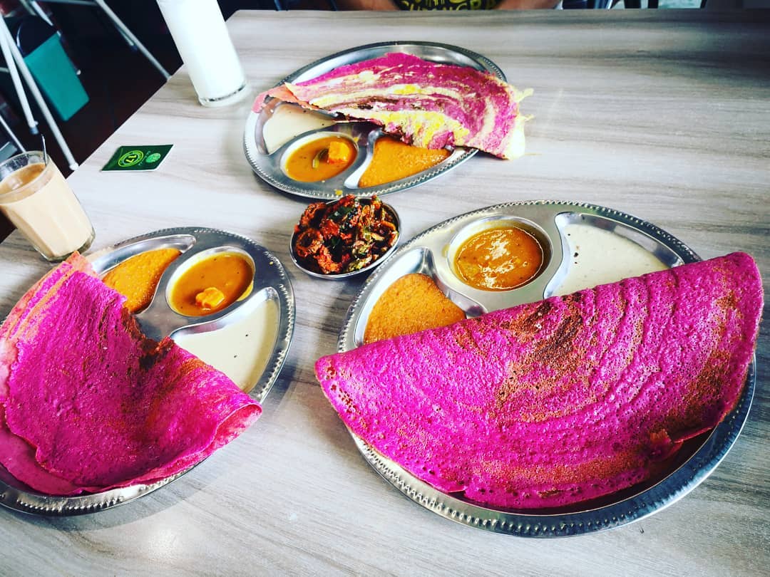 Pink Thosai at Bala's Banana Leaf. (Photo ©chantarellecc on Instagram)