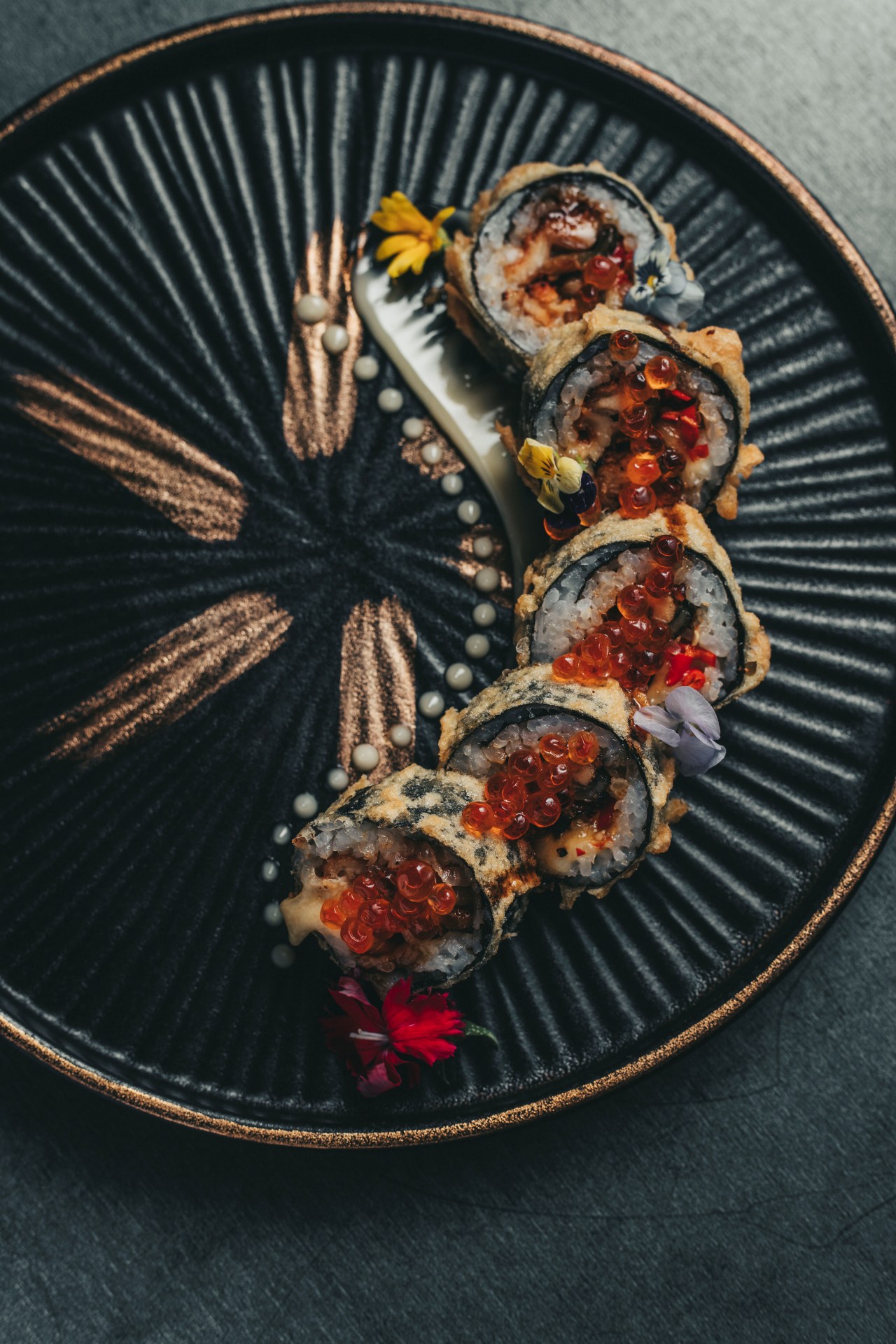 Tsurai Aburi Salmon by Finch KL