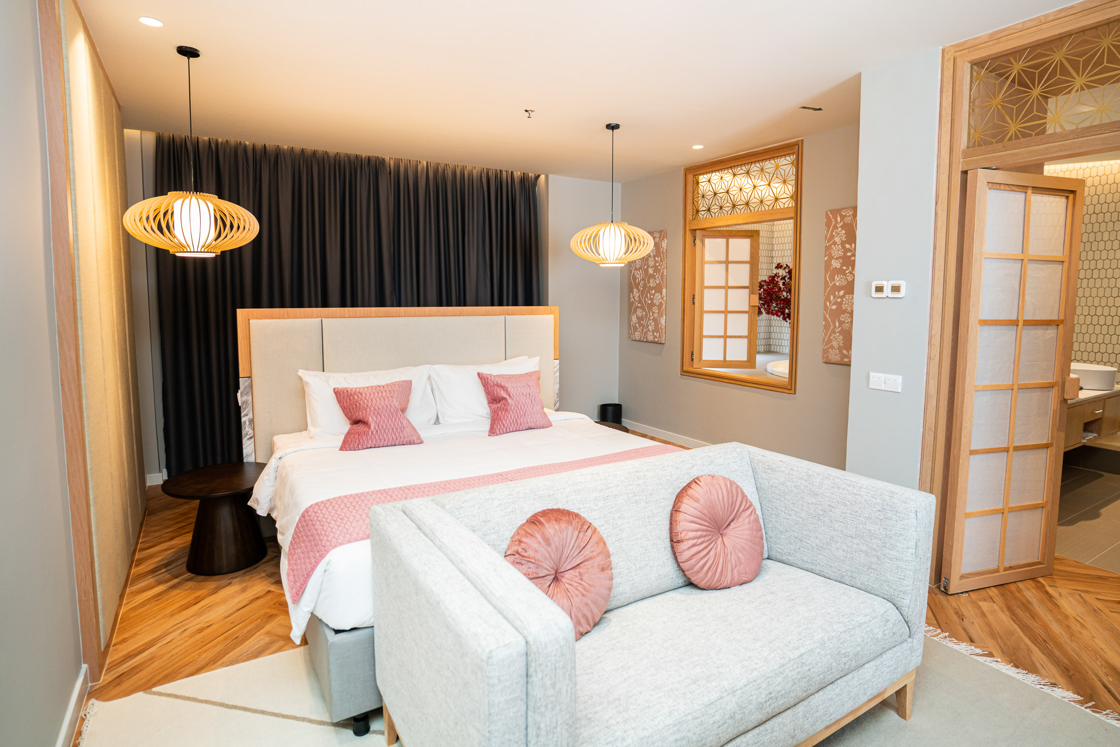 STEG KL Sakura Suite