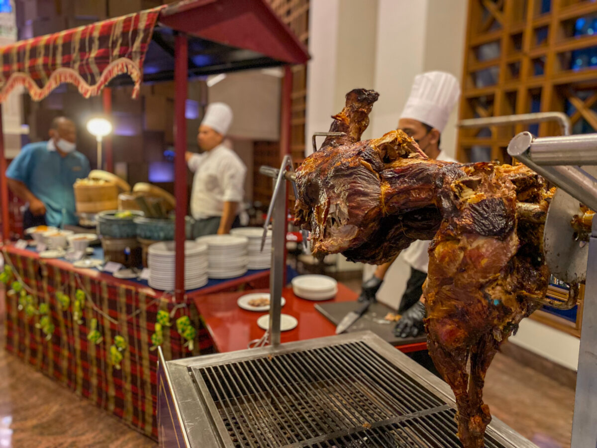 48 hours marinated with 14 spices Roasted Whole Lamb Kuzi from Qatar