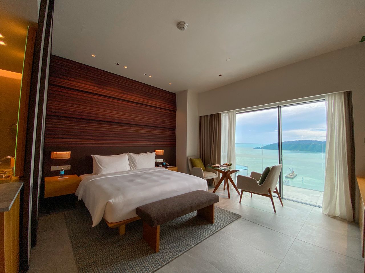 Hyatt Centric Kota Kinabalu King Bed with Sea View.