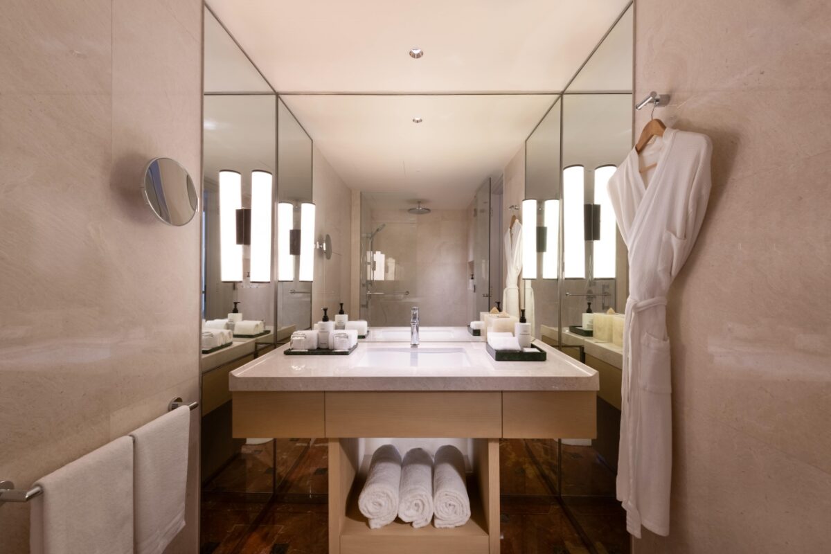 Conrad Singapore Orchard