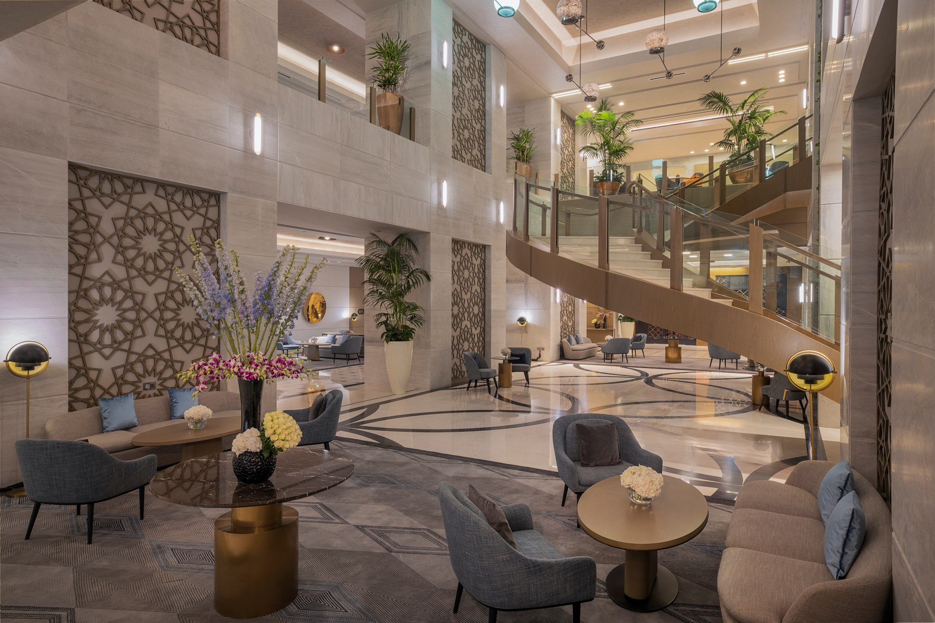 The lobby of Jumeirah Makkah.