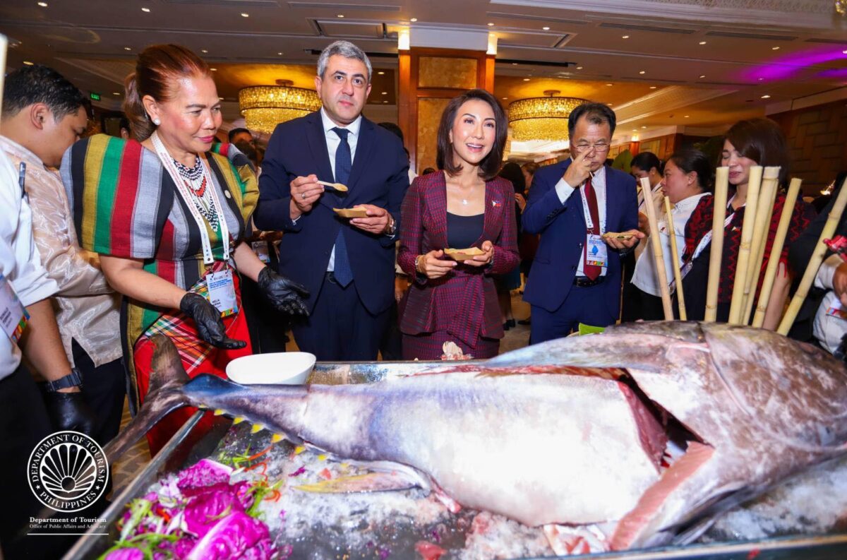 Mr. Zurab Pololikashvili, Secretary-General, UN Tourism and H.E. Ms. Christina Garcia Frasco, Secretary, Department of Tourism, The Philippines at the UN Tourism Regional Forum on Gastronomy Tourism for Asia and the Pacific.