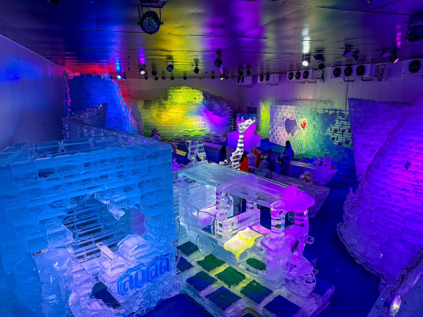 FROST Magical Ice of Siam
