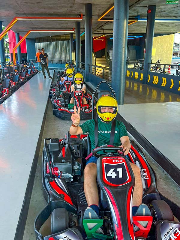 Go-Karting at EasyKart.net