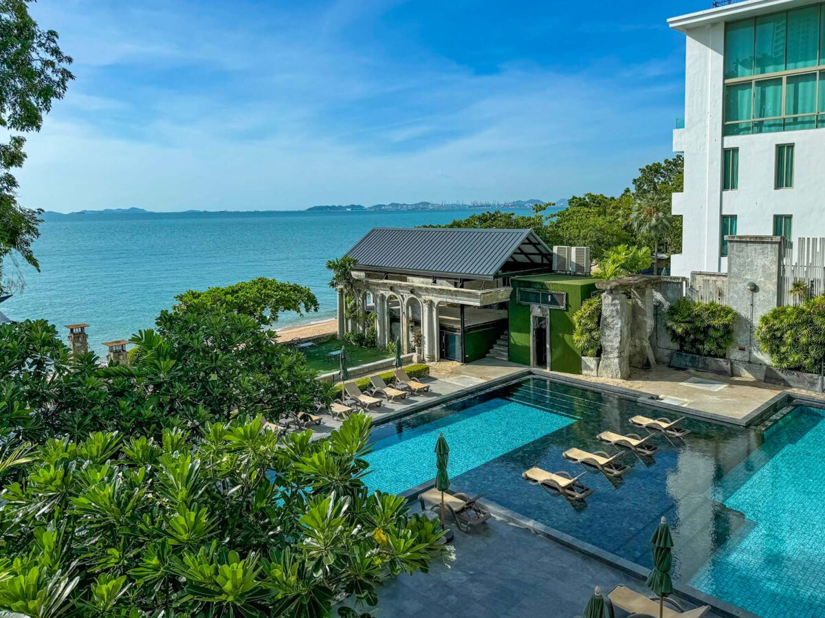 Pattaya Modus Beachfront Resort Hotel