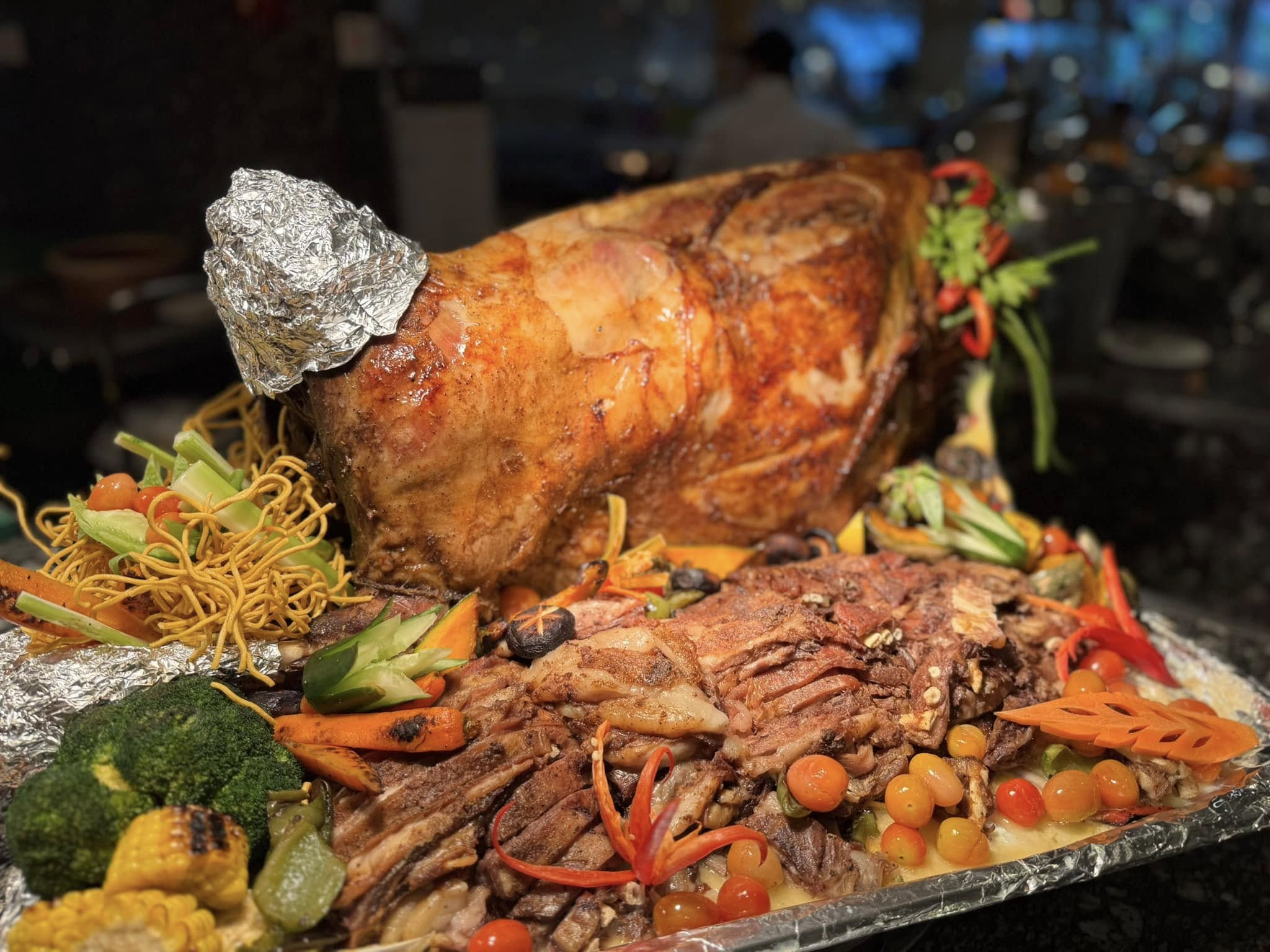 Gempita Ramadan Renaissance Iftar Buffet - Roasted whole lamb. Photo: Ed Junaidi/Gaya Travel Magazine.