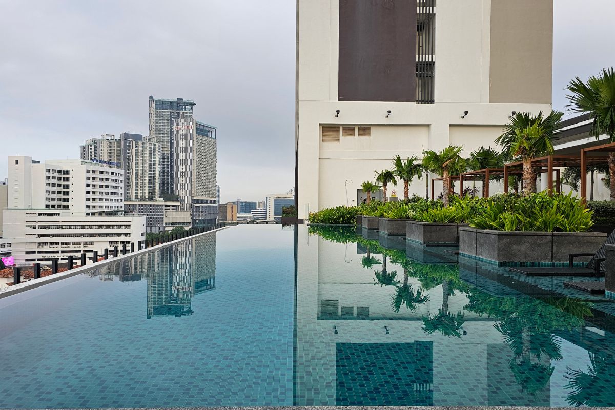 swimming pool, Courtyard by Marriott Melaka