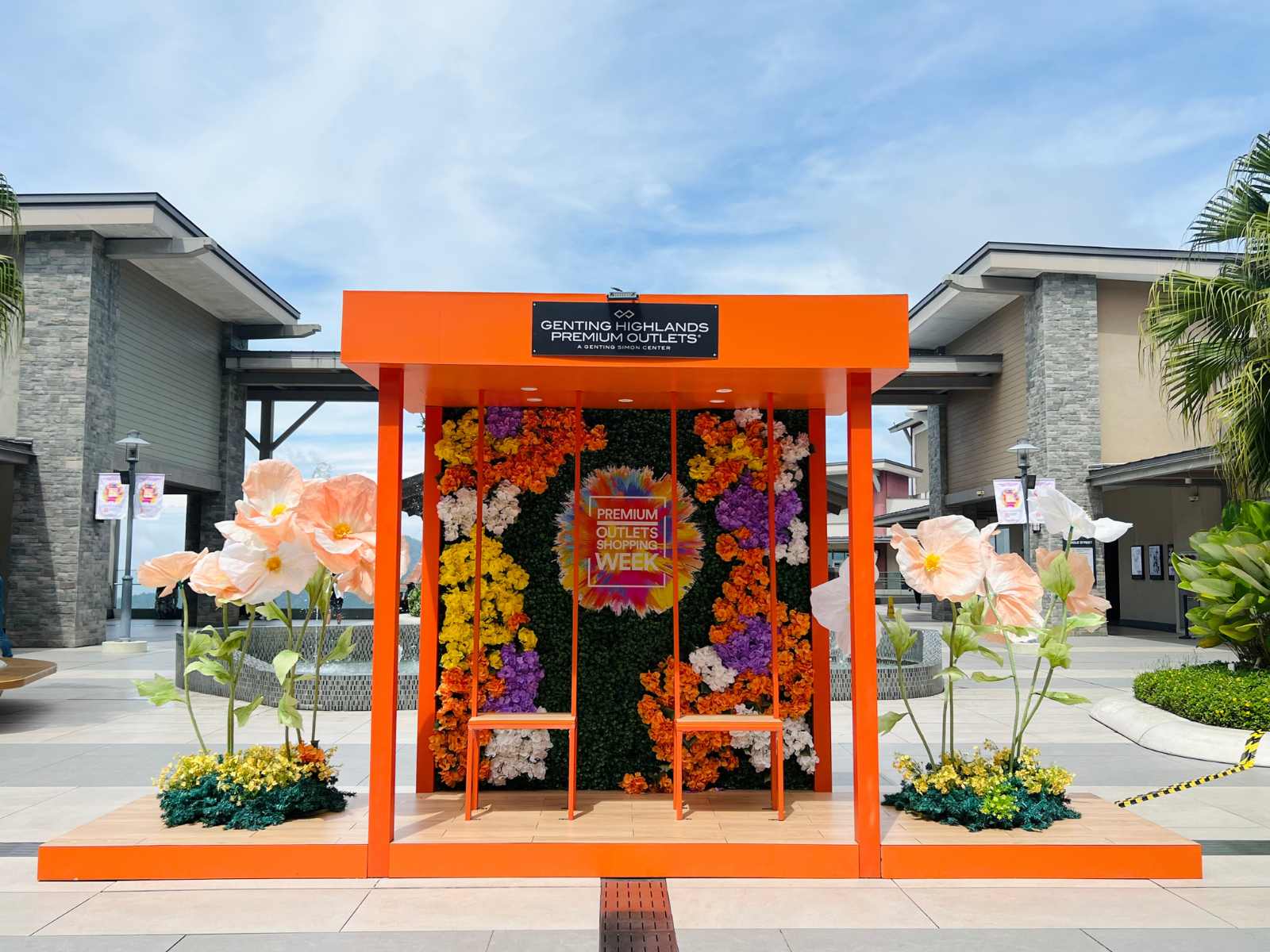 Premium Outlets Shopping Week™ Returns to Genting Highlands Premium Outlets and Johor  Premium Outlets with Exclusive Deals, Rewards and Curated Brand Experiences.