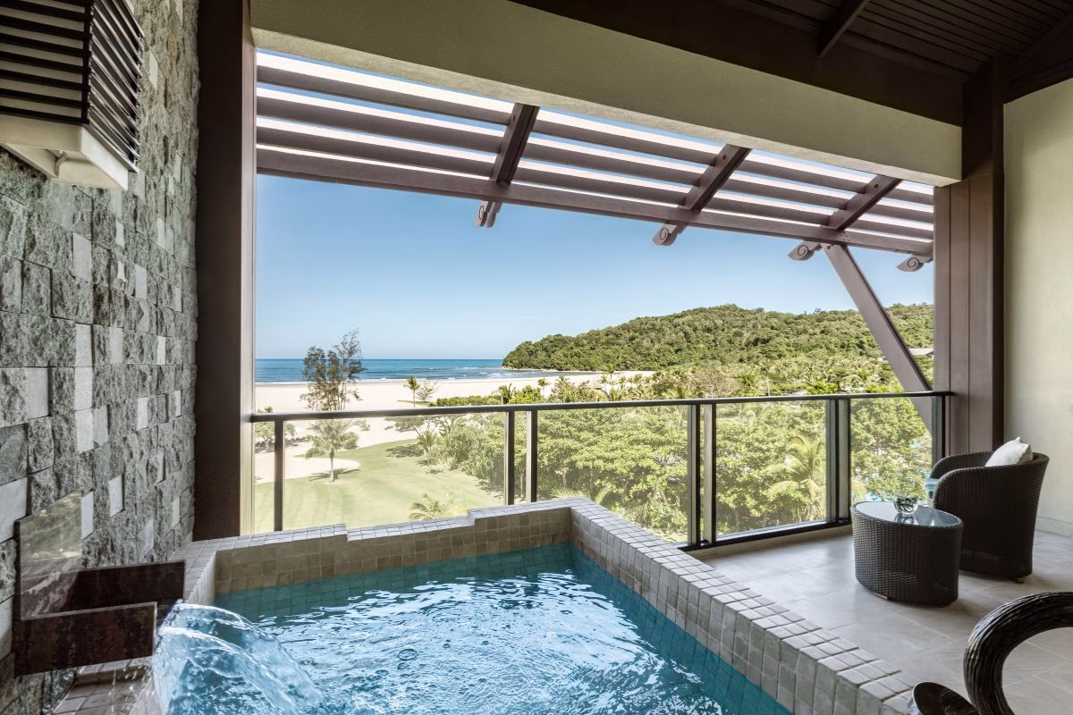 The balcony of a sea view Ocean Wing Junior Suite. Photo by Shangri-La Rasa Ria.