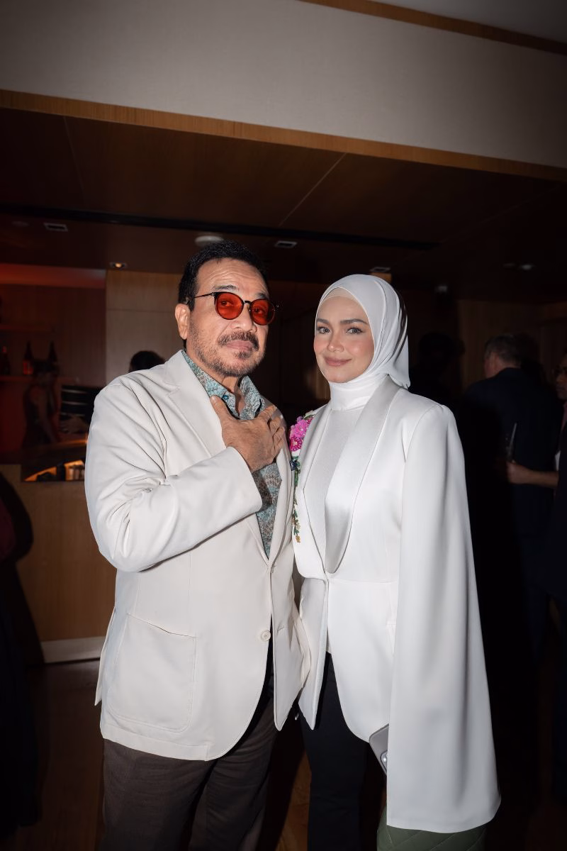 Datuk K & Dato' Sri Siti Nurhaliza