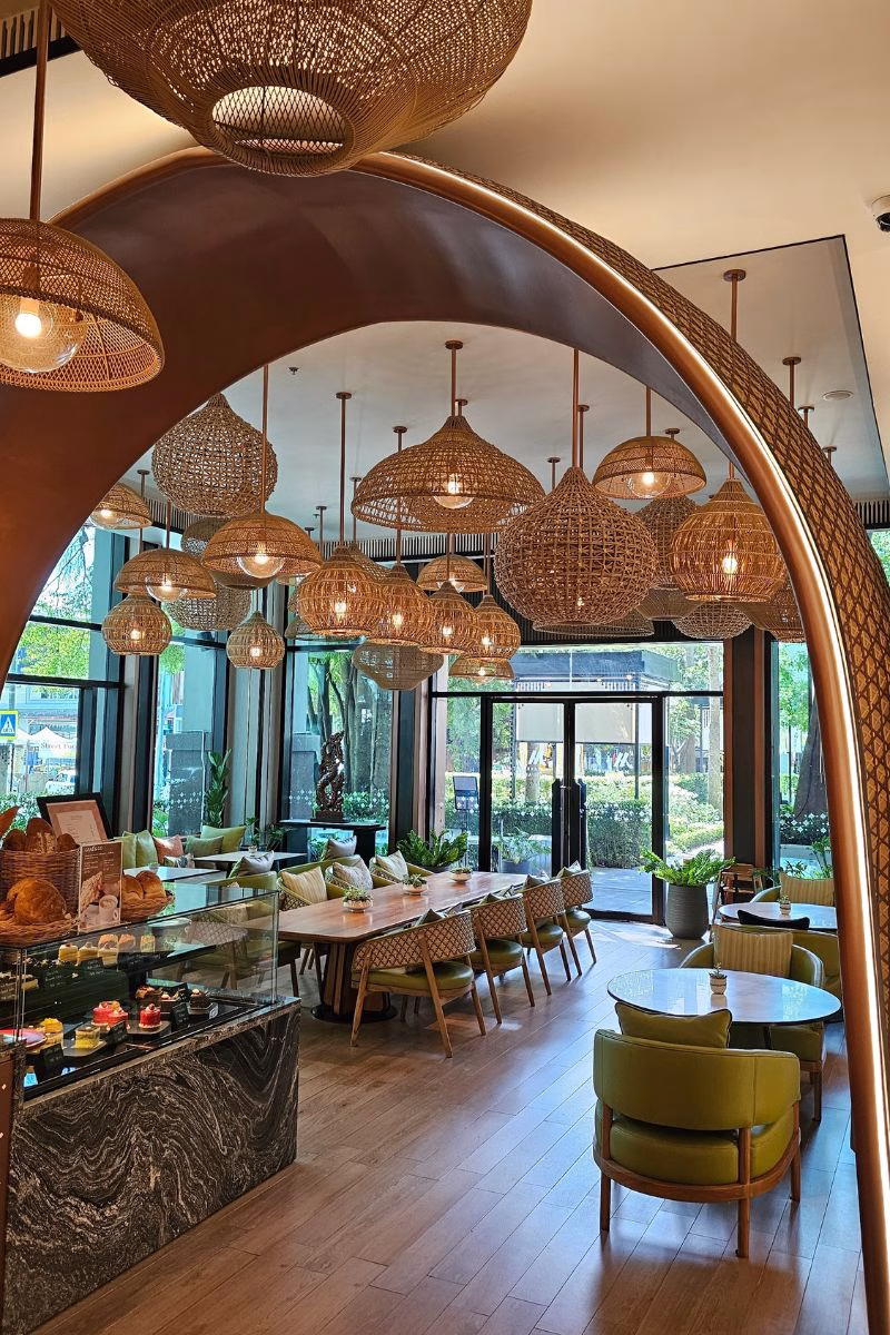 One of the arches found inside the Plaii Building inspired from the elephant howdah. Photo by Juhan bin Kamaruddin.