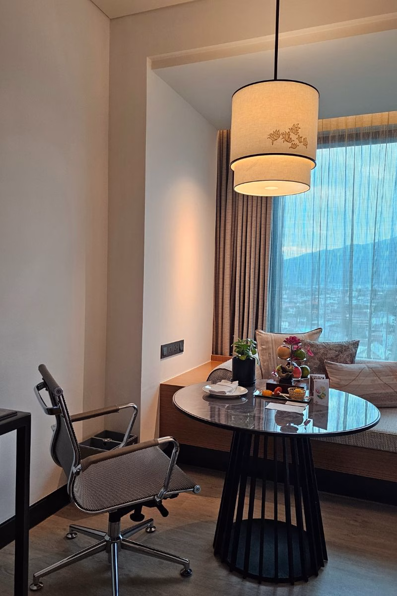 The dining cum working corner within the Premium King Mountain View Room. Photo by Juhan bin Kamaruddin.