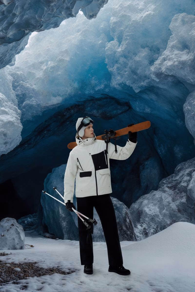 Universal Traveller’s Ski Edition