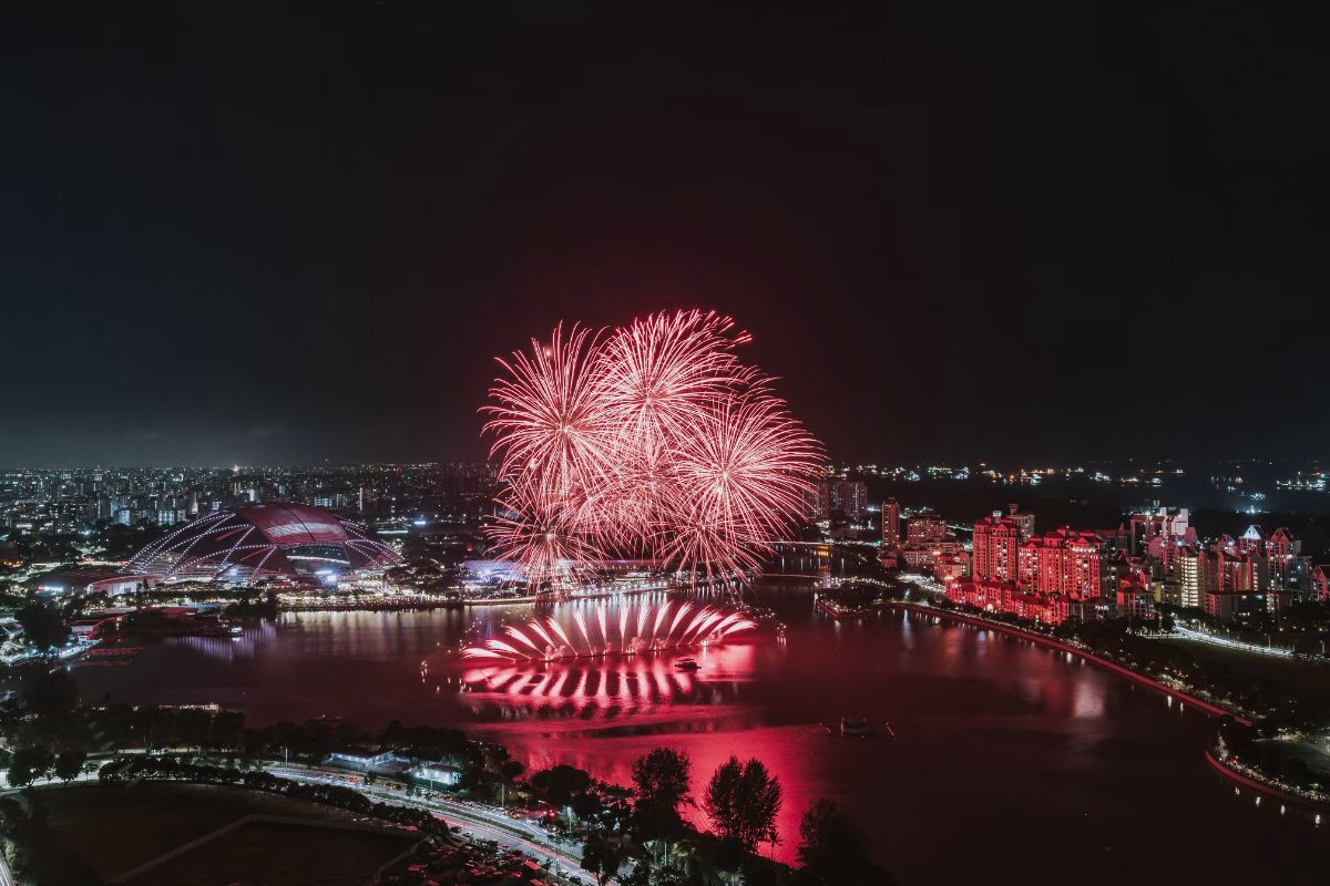 Fireworks Display at Singapore Sports Hub (Credit The Kallang)