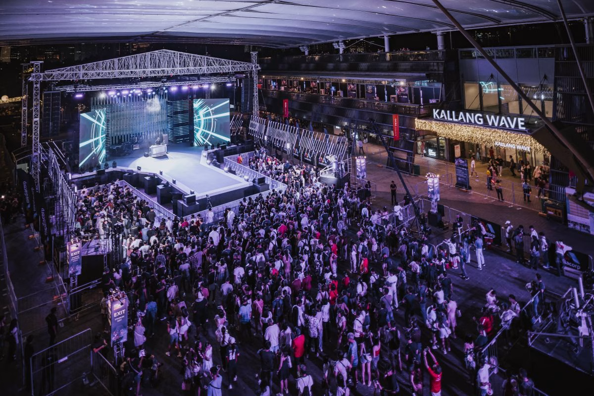Mediacorp Let's Celebrate 2025 Countdown Show at OCBC Square (Credit_ The Kallang) 