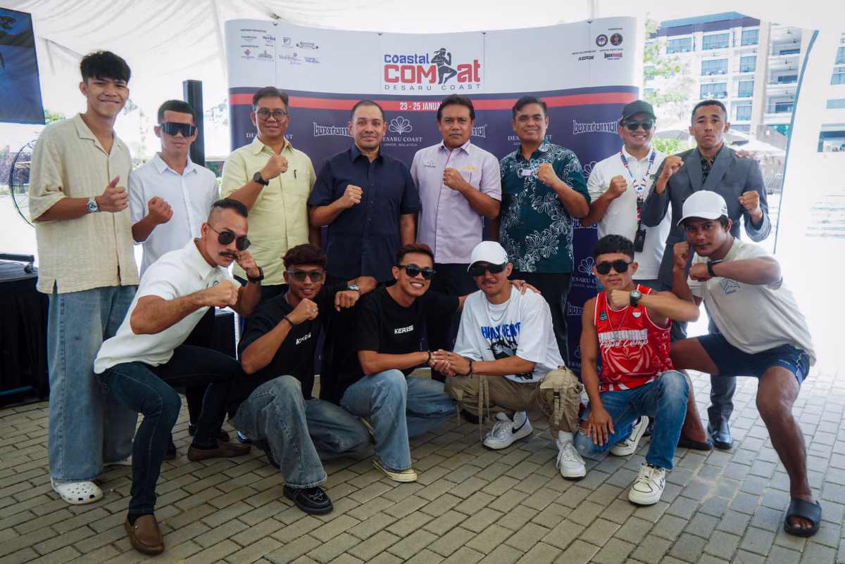 Muaythai male fighters and key representatives together at the Coastal Combat 2026 press conference in Desaru Coast