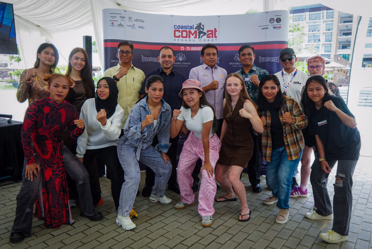 Muaythai female fighters and key representatives together at the Coastal Combat 2026 press conference in Desaru Coast, Johor