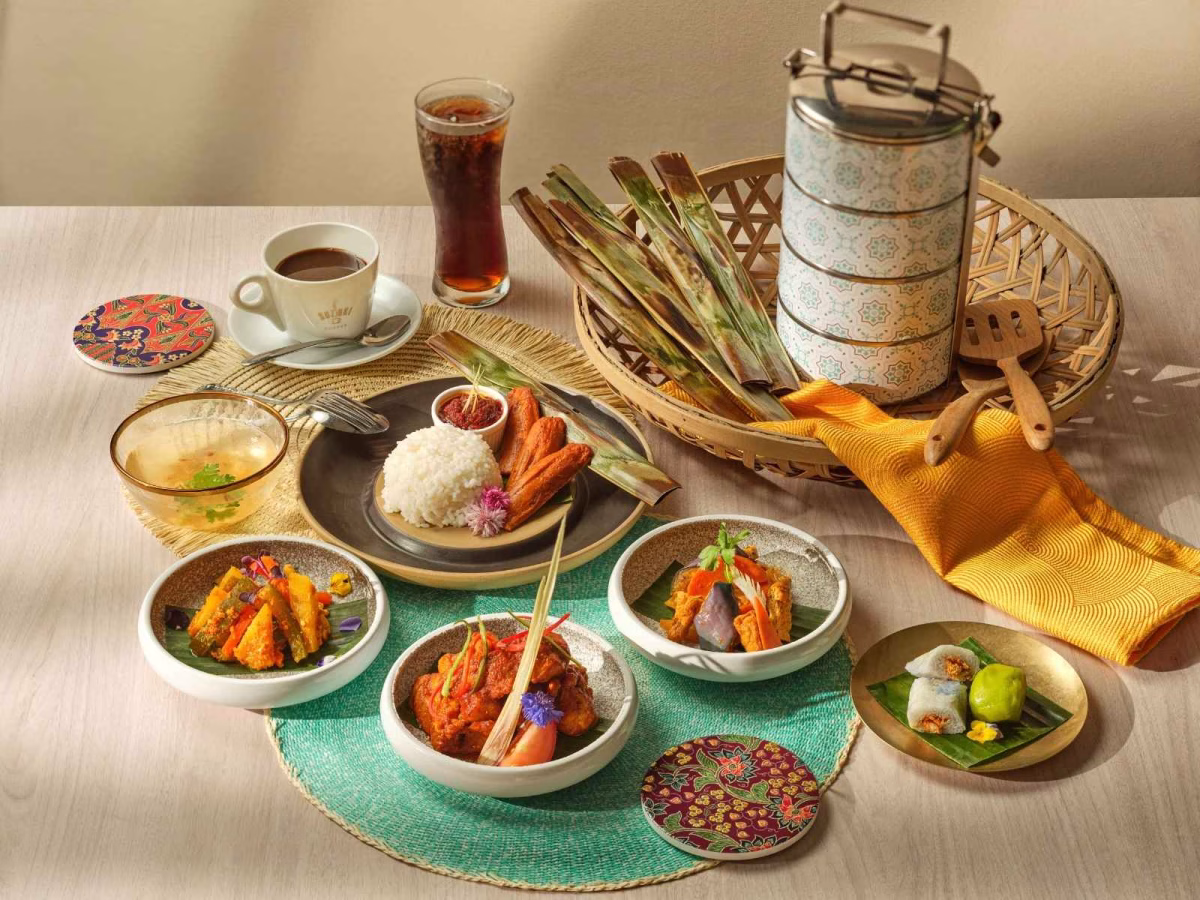 Malaysian Tiffin Lunch Set at The Lobby Lounge