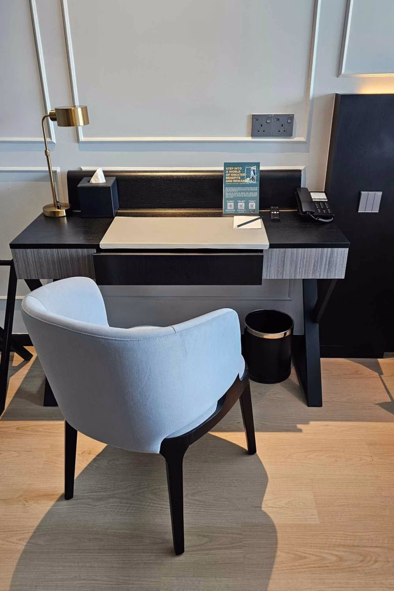 Premier Deluxe Room Working area. Photo by Juhan kamaruddin.