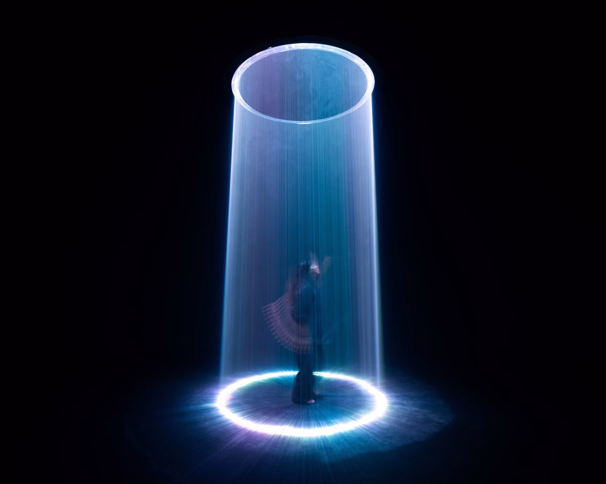 Lucida by American artist Lachlan Turczan is an immersive light sculpture that responds in real time to form curving, rippling planes of light. (Credit to Marina Bay Sands)