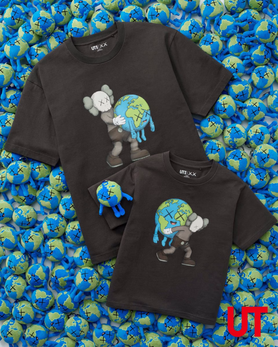 KAWS UNIVERSE