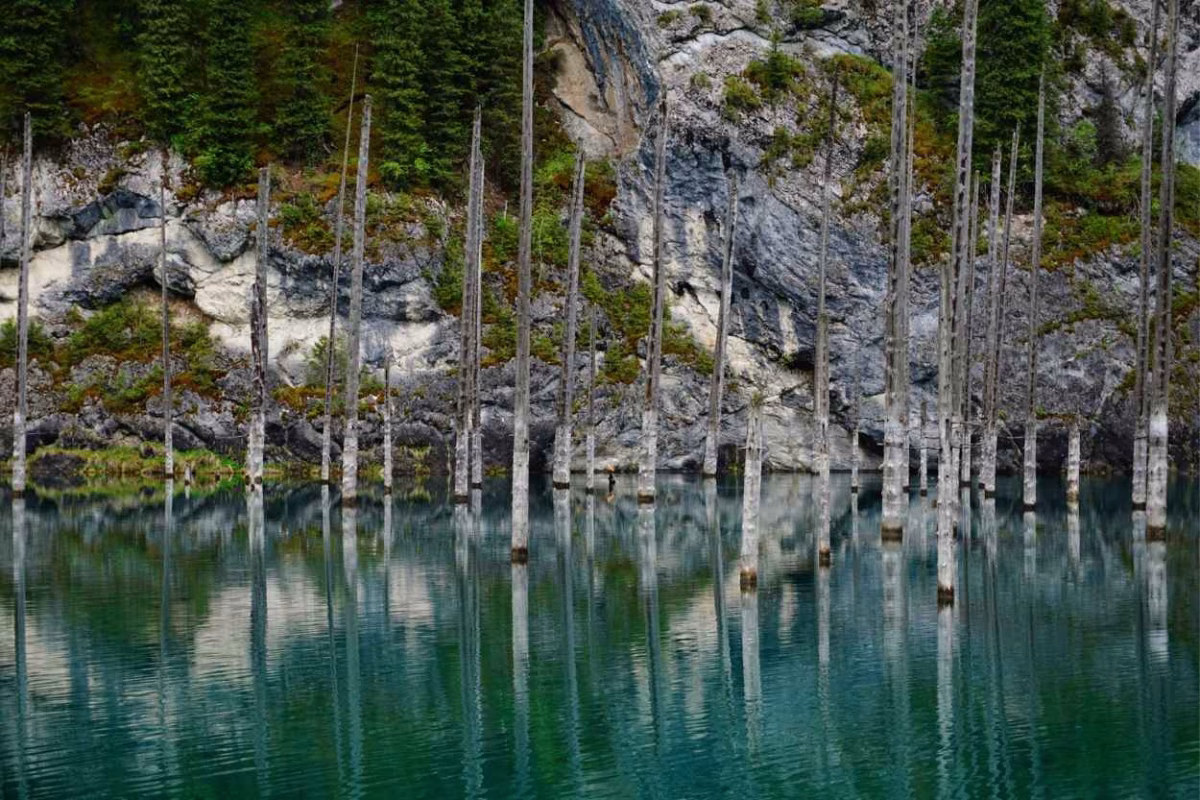 Kaindy Lake